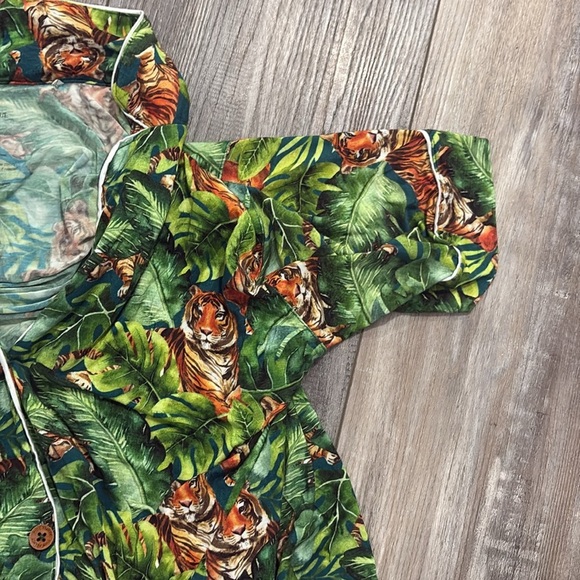 Posh Peanut Jungle Print Pajamas Set Medium - Picture 8 of 10